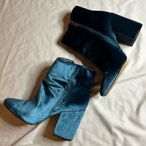 Blue Velvet Vince Camuto booties in great condition. Worn around the house!